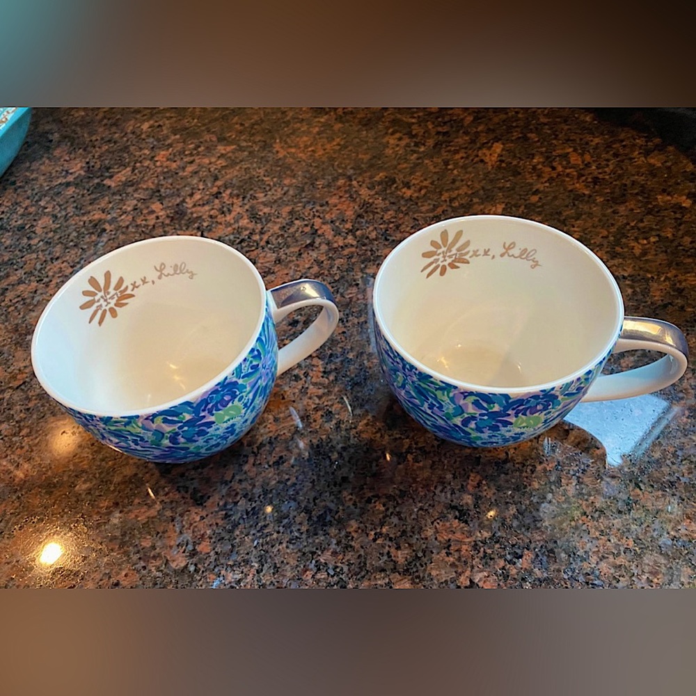 Beautiful Lily Pulitzer decorate coffee cups. Never used.